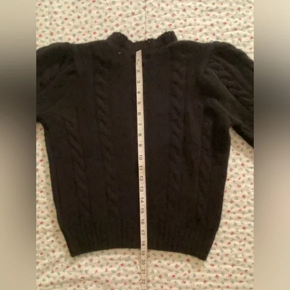 Dôen Appoline Cable Knit Sweater